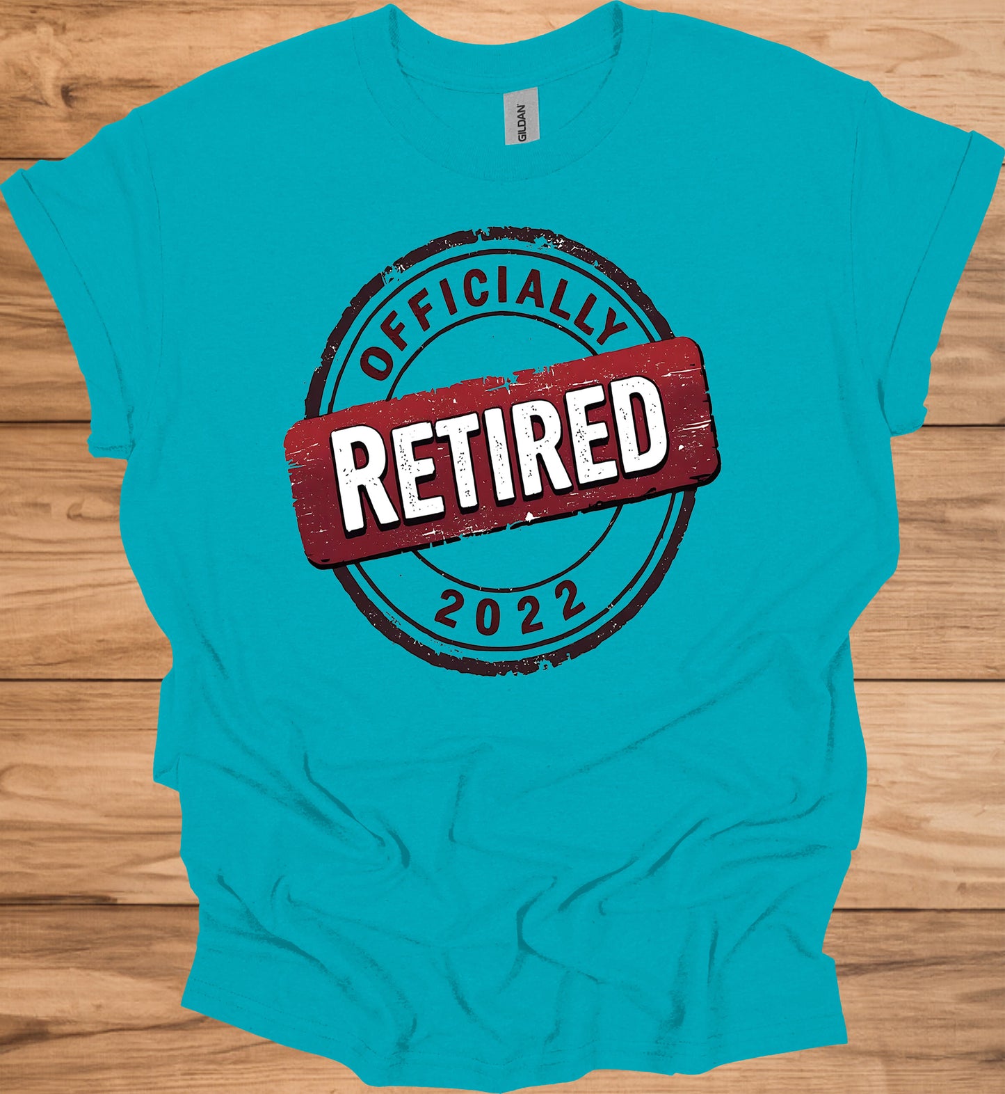 Officially Retired 2022: Vintage Retirement Stamp, Bold Red and Black Design, Distressed Circular Graphic - Graphic Tee Shirt