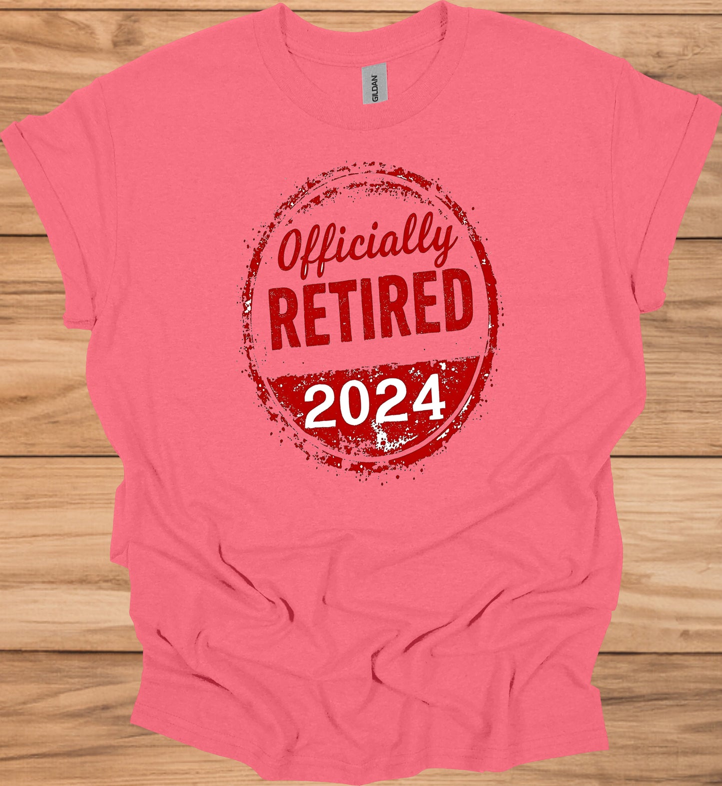 Officially Retired 2024: Bold Circular Announcement, Grunge Stamp Design, Retirement Celebration Graphic - Graphic Tee Shirt